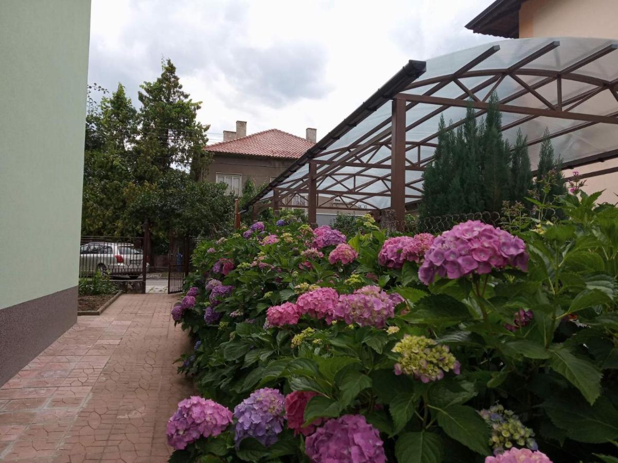 Simada Green Guesthouse Виршець Екстер'єр фото