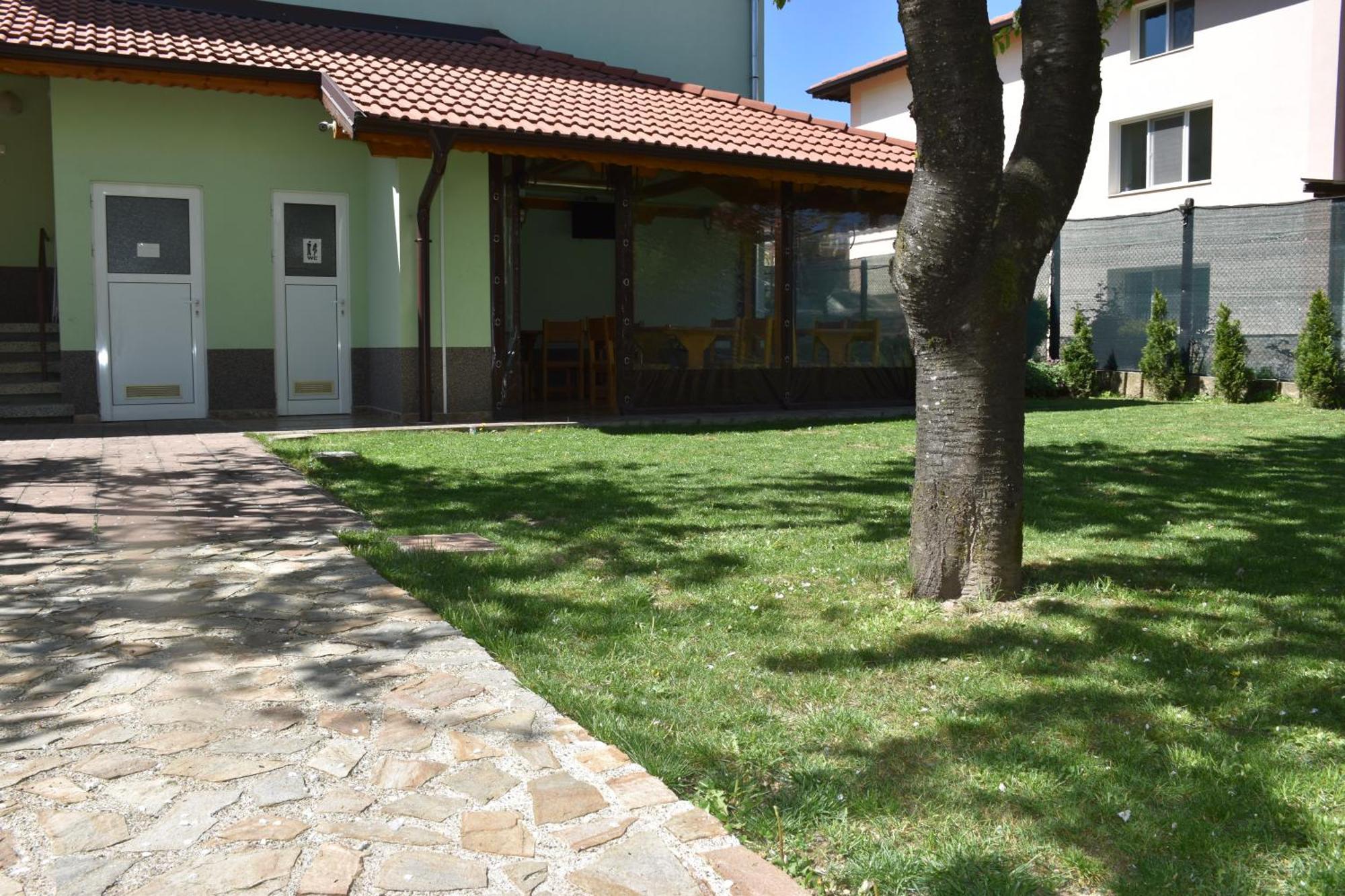 Simada Green Guesthouse Виршець Екстер'єр фото