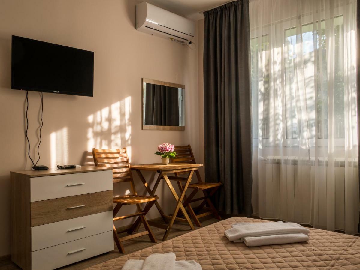 Simada Green Guesthouse Виршець Екстер'єр фото